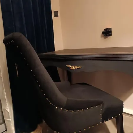 Casa Vasileiadis, Lux 90 τμ πλησίον κέντρου πάτρας Daire *